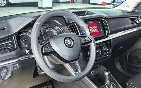 Skoda Kamiq I, 2023 год, 1 850 000 рублей, 9 фотография