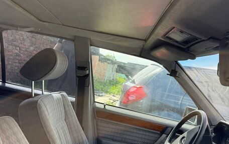 Mercedes-Benz E-Класс, 1994 год, 110 000 рублей, 11 фотография