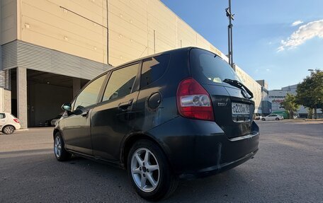 Honda Fit III, 2003 год, 300 000 рублей, 8 фотография
