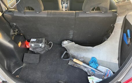 Honda Fit III, 2003 год, 300 000 рублей, 20 фотография