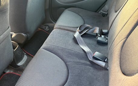 Honda Fit III, 2003 год, 300 000 рублей, 18 фотография