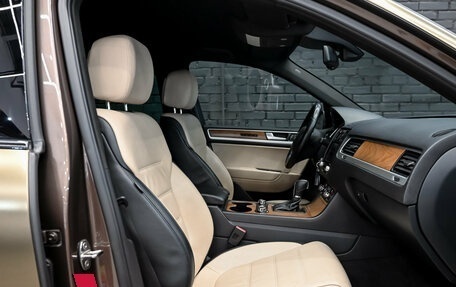 Volkswagen Touareg III, 2014 год, 2 400 000 рублей, 11 фотография