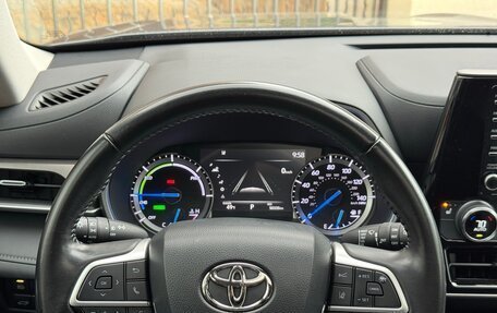 Toyota Highlander, 2022 год, 3 990 000 рублей, 33 фотография