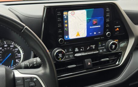 Toyota Highlander, 2022 год, 3 990 000 рублей, 40 фотография