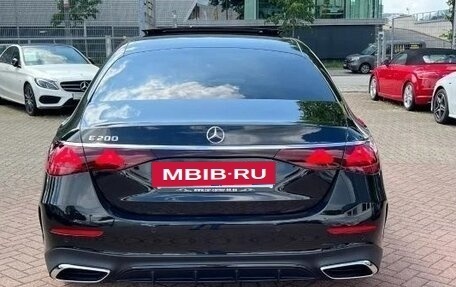 Mercedes-Benz E-Класс, 2025 год, 5 810 000 рублей, 5 фотография