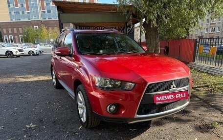 Mitsubishi Outlander III рестайлинг 3, 2011 год, 1 350 000 рублей, 1 фотография