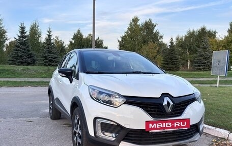 Renault Kaptur I рестайлинг, 2018 год, 1 200 000 рублей, 2 фотография