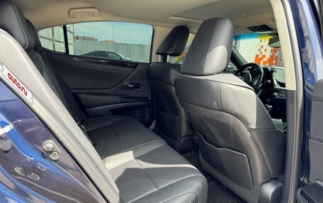 Lexus ES VII, 2021 год, 4 500 000 рублей, 10 фотография