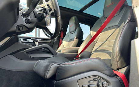 Porsche Cayenne III, 2021 год, 11 999 000 рублей, 25 фотография