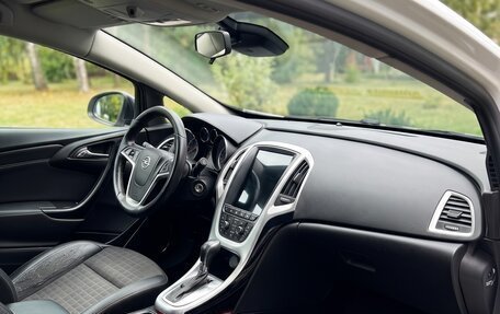 Opel Astra J, 2014 год, 1 000 000 рублей, 4 фотография