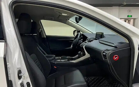 Lexus NX I, 2018 год, 2 585 000 рублей, 6 фотография
