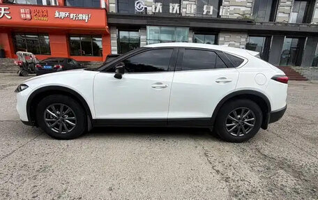 Mazda CX-4, 2021 год, 1 565 000 рублей, 4 фотография