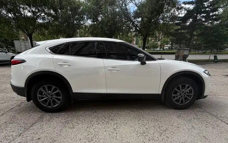 Mazda CX-4, 2021 год, 1 565 000 рублей, 18 фотография