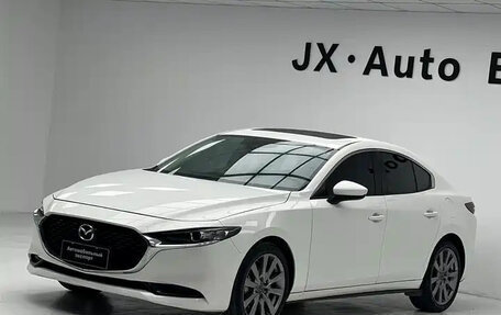 Mazda 3, 2021 год, 1 350 000 рублей, 3 фотография
