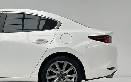 Mazda 3, 2021 год, 1 350 000 рублей, 16 фотография