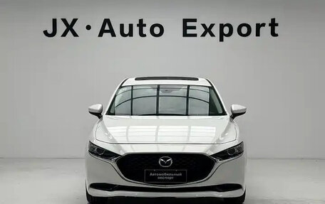 Mazda 3, 2021 год, 1 350 000 рублей, 19 фотография