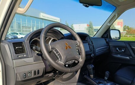 Mitsubishi Pajero IV, 2014 год, 2 468 000 рублей, 6 фотография
