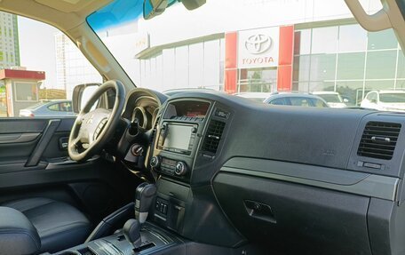 Mitsubishi Pajero IV, 2014 год, 2 468 000 рублей, 8 фотография