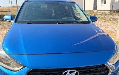 Hyundai Solaris II рестайлинг, 2017 год, 1 000 000 рублей, 1 фотография