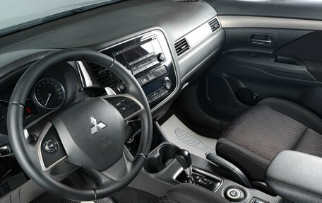 Mitsubishi Outlander III рестайлинг 3, 2012 год, 1 259 000 рублей, 7 фотография
