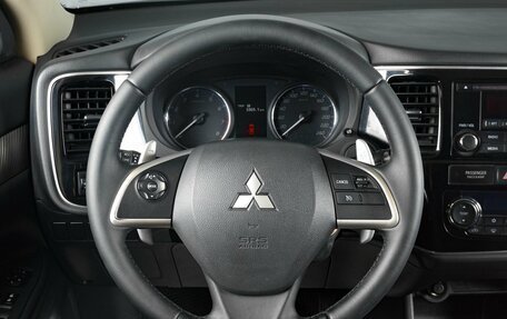 Mitsubishi Outlander III рестайлинг 3, 2012 год, 1 259 000 рублей, 13 фотография