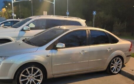Ford Focus II рестайлинг, 2007 год, 640 000 рублей, 15 фотография