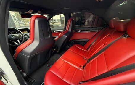 Mercedes-Benz C-Класс AMG, 2011 год, 3 000 000 рублей, 14 фотография
