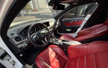Mercedes-Benz C-Класс AMG, 2011 год, 3 000 000 рублей, 12 фотография