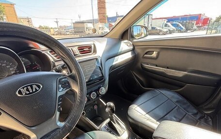 KIA Rio III рестайлинг, 2015 год, 1 050 000 рублей, 5 фотография