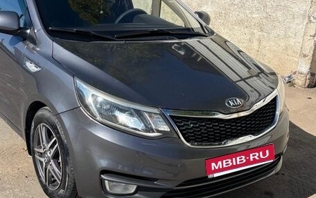KIA Rio III рестайлинг, 2015 год, 1 050 000 рублей, 15 фотография
