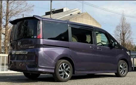 Honda Stepwgn IV, 2021 год, 1 990 000 рублей, 3 фотография