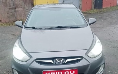Hyundai Solaris II рестайлинг, 2012 год, 650 000 рублей, 1 фотография