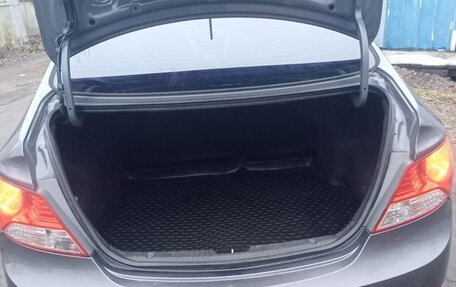 Hyundai Solaris II рестайлинг, 2012 год, 650 000 рублей, 7 фотография