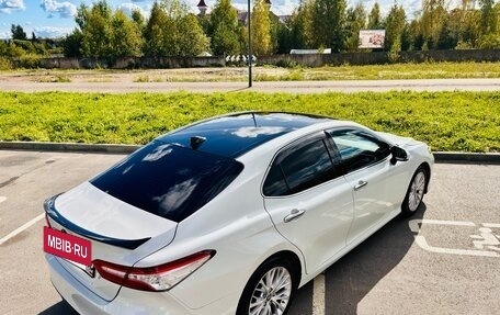 Toyota Camry, 2020 год, 2 500 000 рублей, 4 фотография
