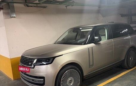 Land Rover Range Rover IV рестайлинг, 2022 год, 16 500 000 рублей, 2 фотография
