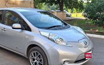 Nissan Leaf I, 2015 год, 1 200 000 рублей, 1 фотография