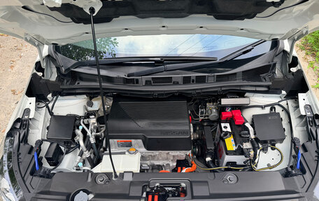 Nissan Leaf II, 2019 год, 1 999 999 рублей, 4 фотография