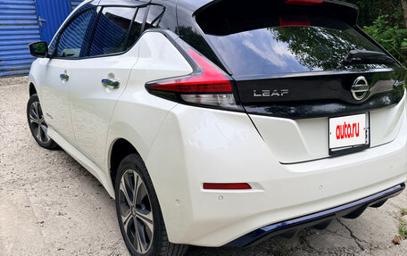 Nissan Leaf II, 2019 год, 1 999 999 рублей, 8 фотография