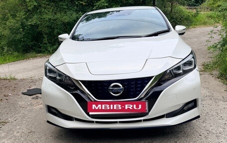 Nissan Leaf II, 2019 год, 1 999 999 рублей, 2 фотография
