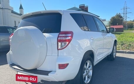 Toyota RAV4, 2011 год, 1 500 000 рублей, 4 фотография