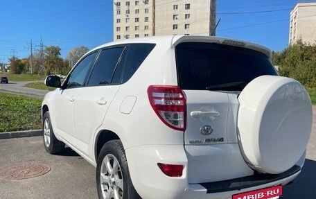 Toyota RAV4, 2011 год, 1 500 000 рублей, 5 фотография