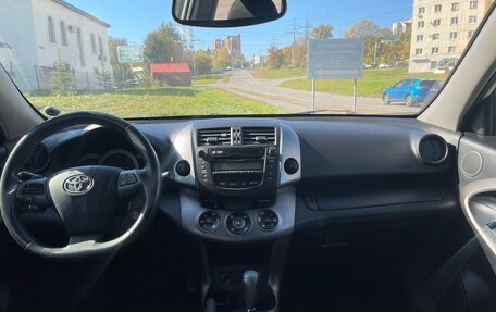 Toyota RAV4, 2011 год, 1 500 000 рублей, 15 фотография