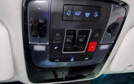 Hyundai Staria, 2024 год, 5 550 000 рублей, 2 фотография