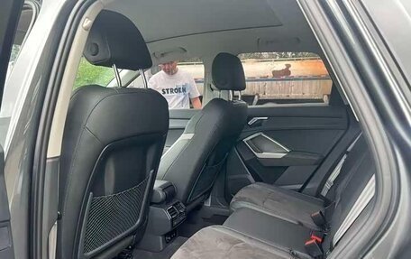 Audi Q3, 2023 год, 3 060 000 рублей, 10 фотография