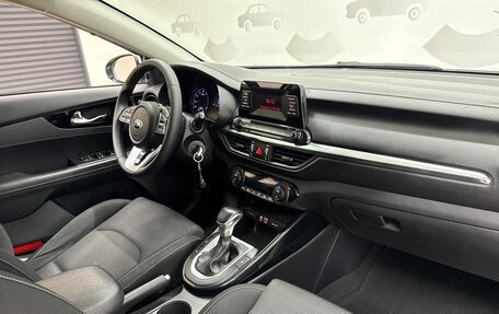 KIA Cerato IV, 2019 год, 1 720 000 рублей, 10 фотография