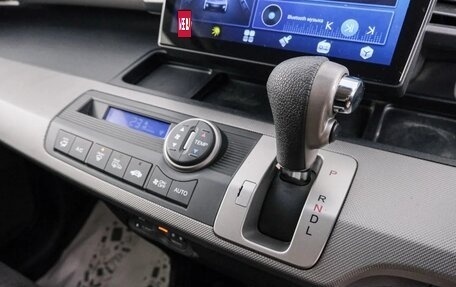 Honda Freed I, 2014 год, 1 089 000 рублей, 17 фотография