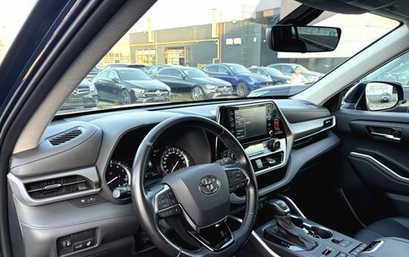 Toyota Highlander, 2020 год, 4 050 000 рублей, 14 фотография