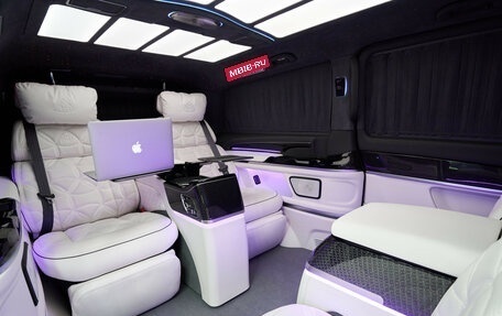 Mercedes-Benz V-Класс, 2026 год, 35 880 000 рублей, 14 фотография