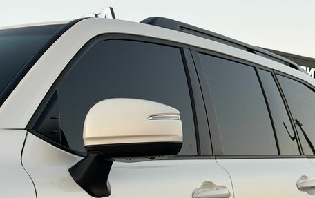 Toyota Land Cruiser, 2022 год, 8 990 000 рублей, 4 фотография