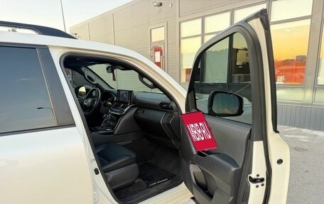 Toyota Land Cruiser, 2022 год, 8 990 000 рублей, 16 фотография